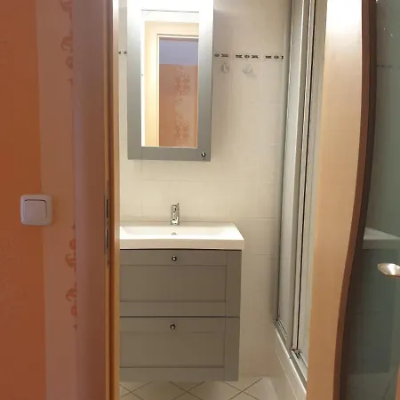 アパート Ferienzimmer Huehnernest Hirtenweg 3