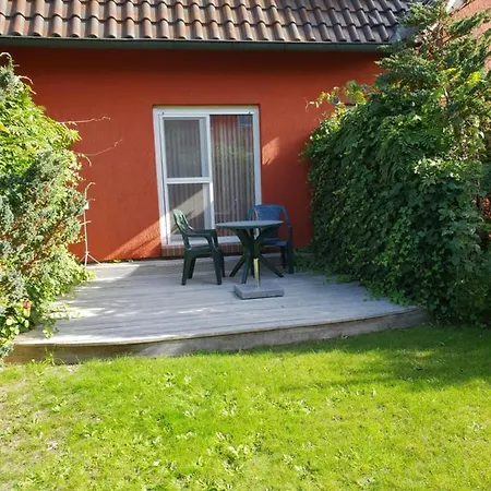Ferienzimmer Hühnernest Hirtenweg 3 * Zingst